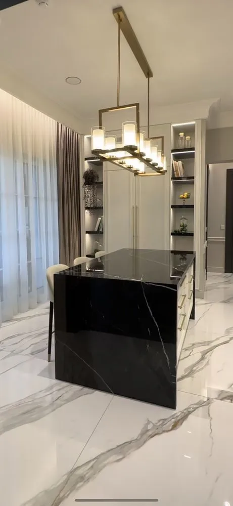 Slide of R&E Design Group