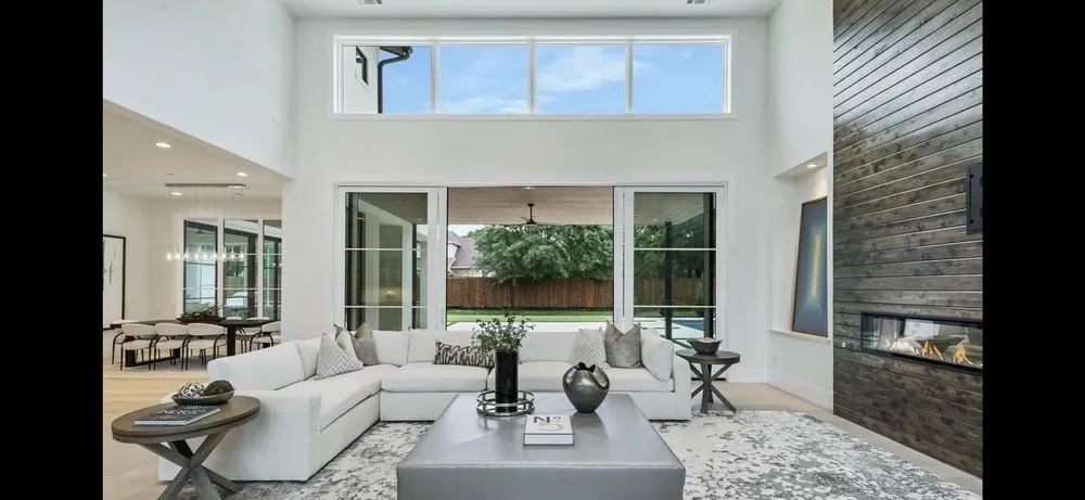 Slide of R&E Design Group