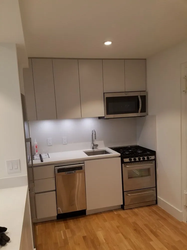 Slide of Rea Electric