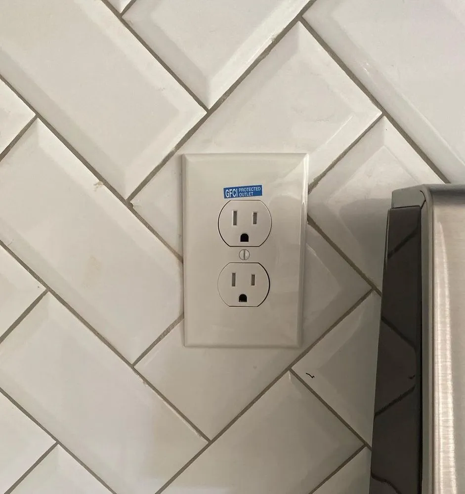 Slide of React Certified Electrician