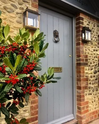 React Certified Electrician