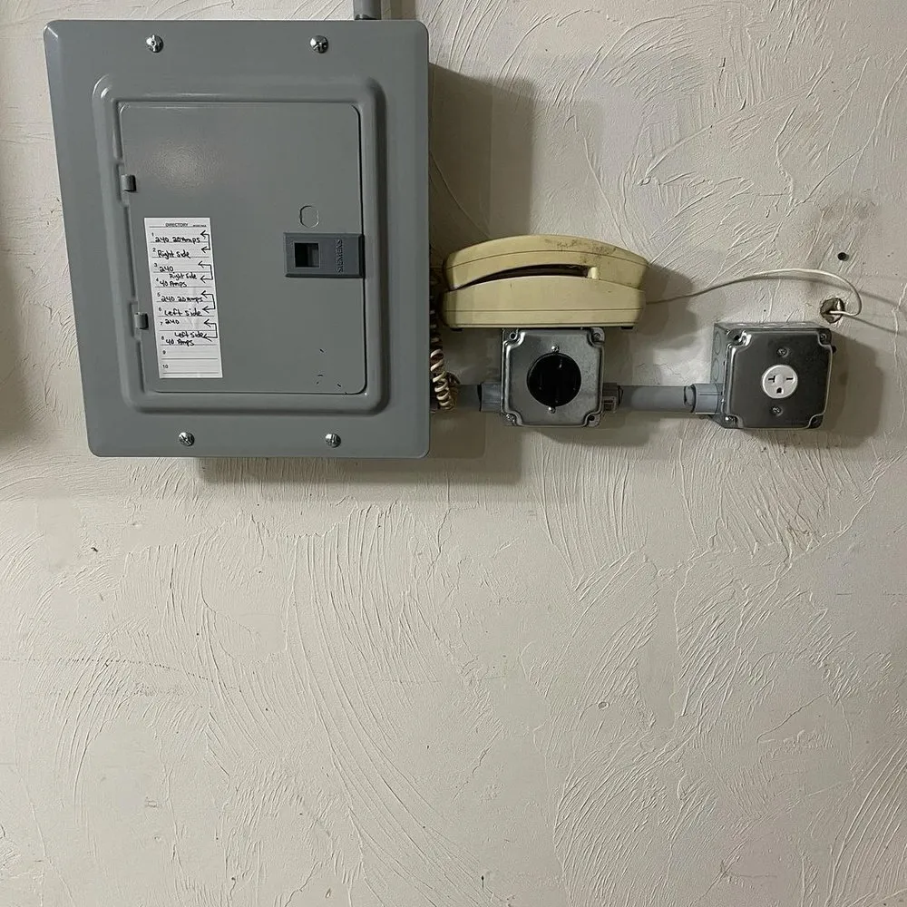 Slide of Reactor Electricians