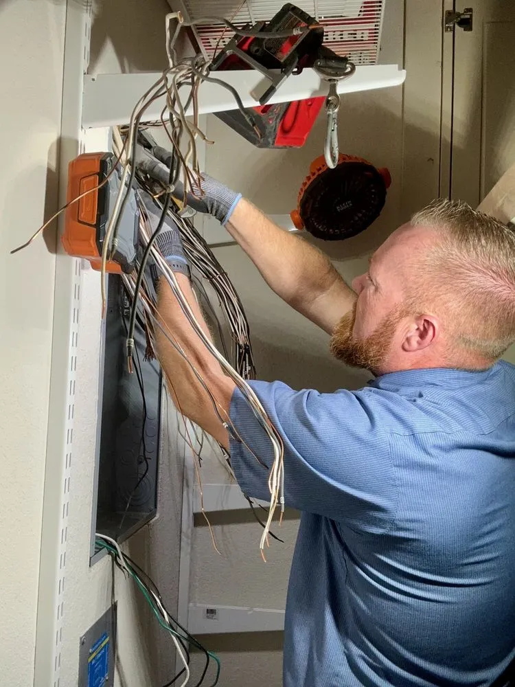 Slide of Ready Eddie Electric