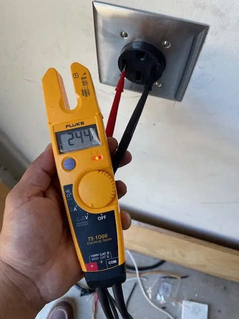 Slide of Ready Electric