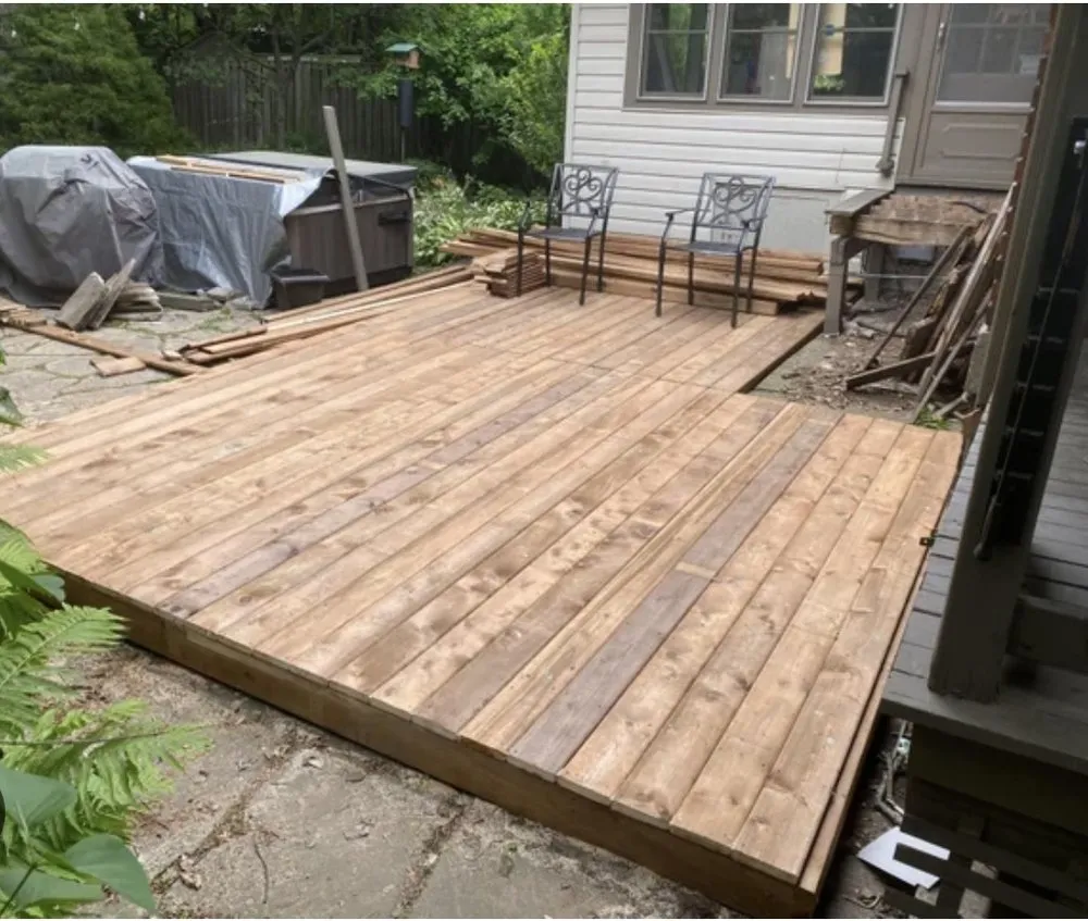 Licensed electrician providing lighting installation in , 