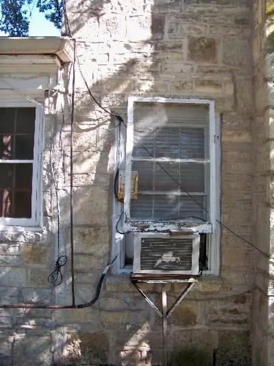 Reliable outlet and switch repair in ,  by Reagor Air Conditioning, Heating, Plumbing, & Electric