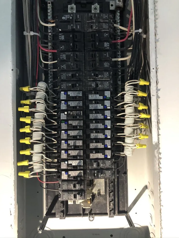 Expert electrical service for homes in emergency electrical service,  by 