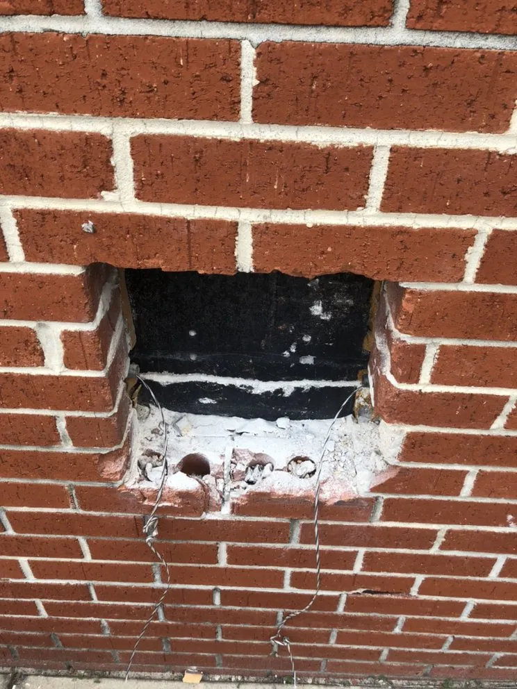 Reliable electrician providing electrical repair in , 