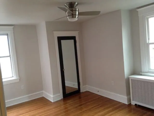 Licensed electrician providing outlet and switch repair in Delaware County, PA - Reasonable Home Repairs
