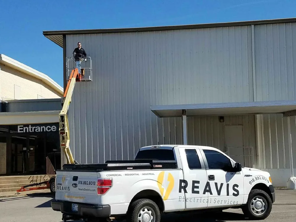 Slide of Reavis Electrical Services