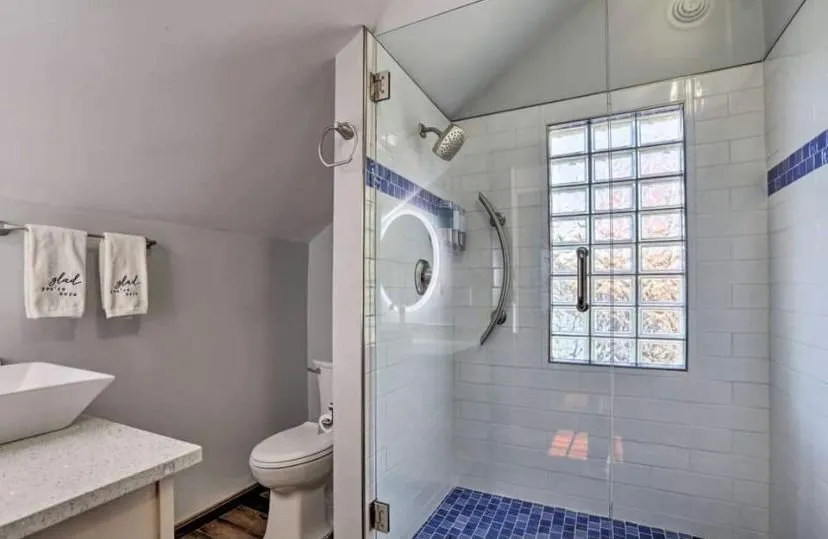 Slide of ReBuilders Commercial Restortion