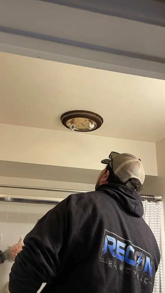 Slide of Recon Electric