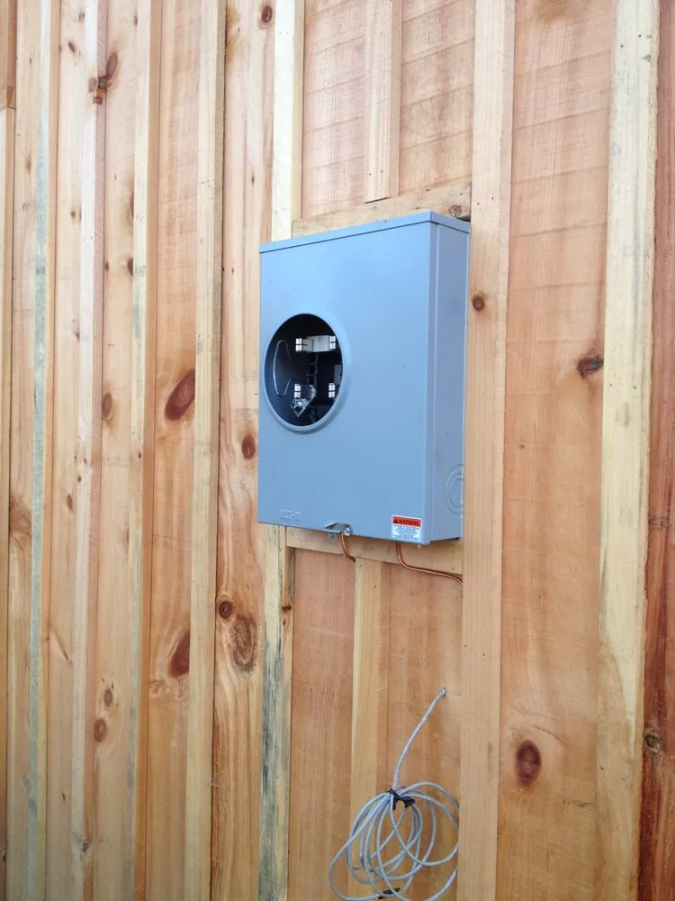 Licensed circuit breaker repair service in Marshall, NC - Rector Electric