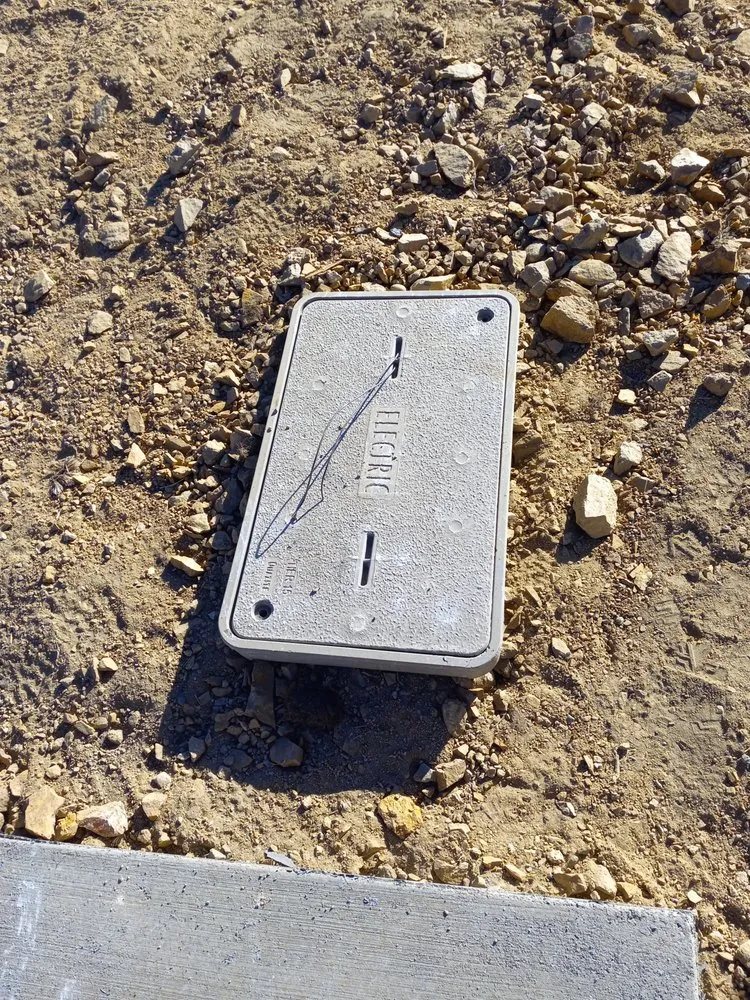 Slide of Red Beard Electric