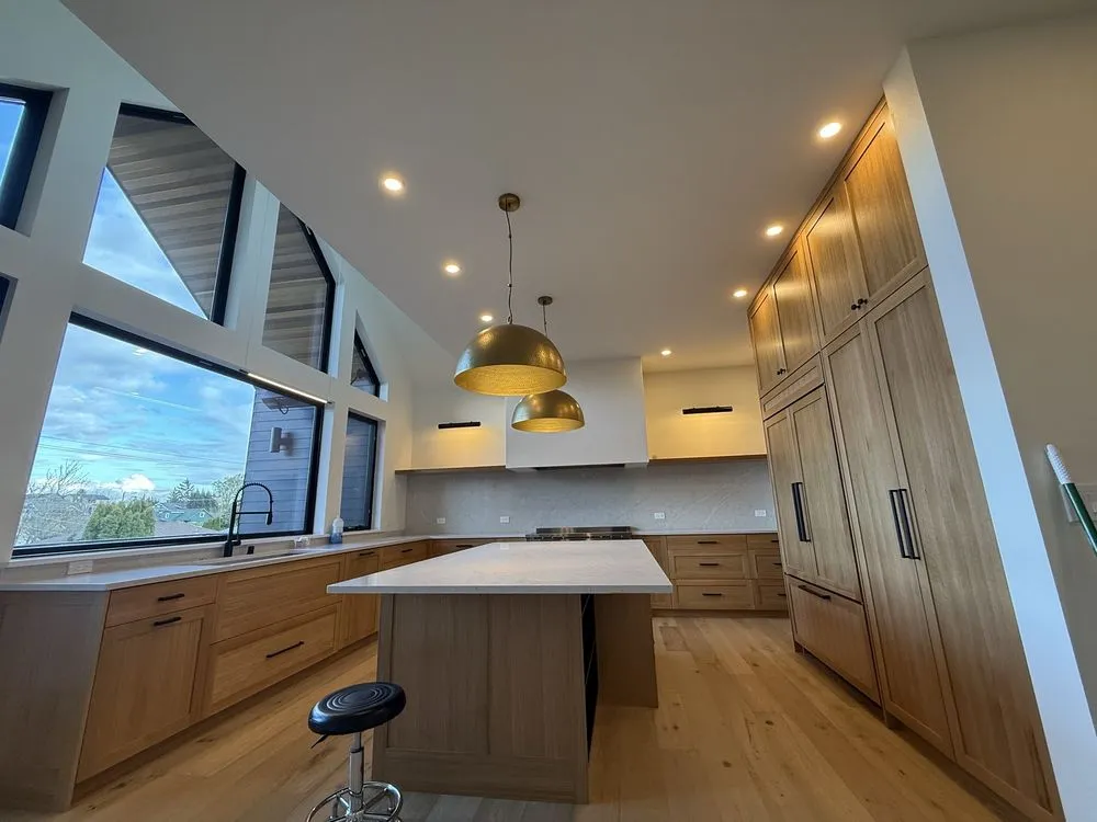 Slide of Red Beard Electric