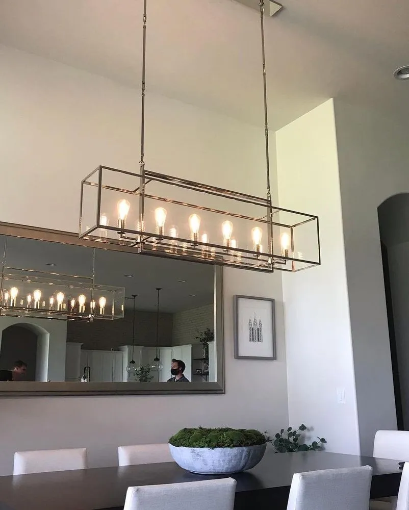 Slide of Red Emergency Electrician