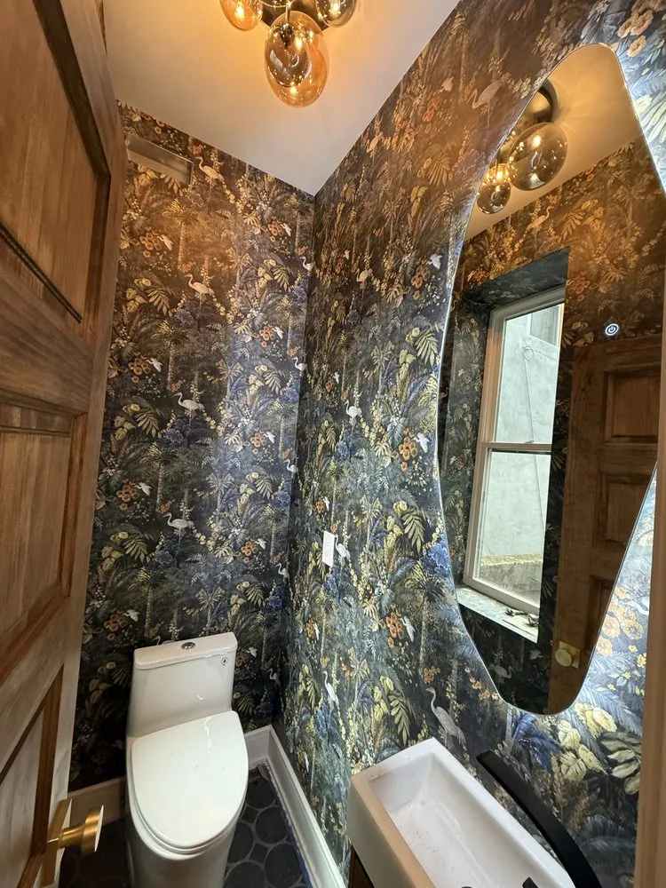 Slide of Red Flow Electric