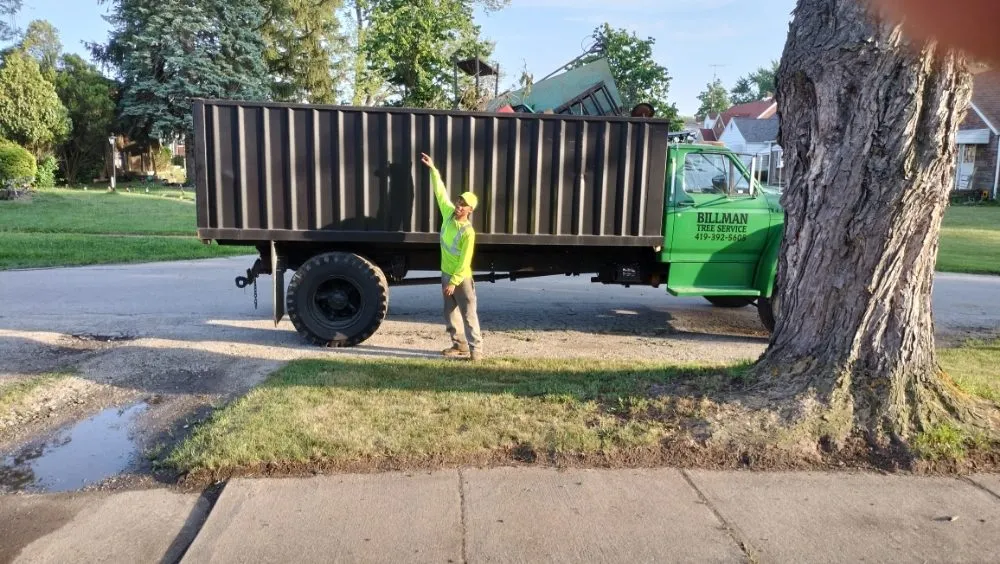 Slide of Red Honey Bee Farms And Towing