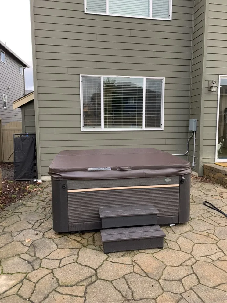 Slide of Red Line Electric Services