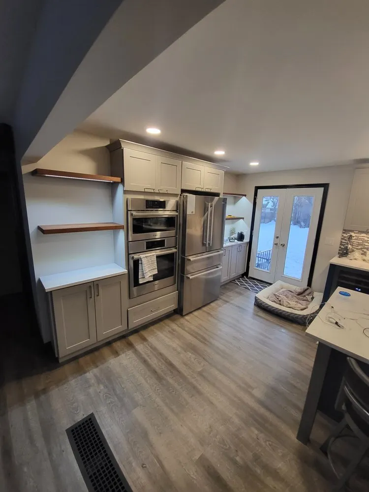 Slide of Red Rocks Electric