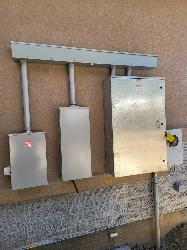 Slide of Red Rocks Electric