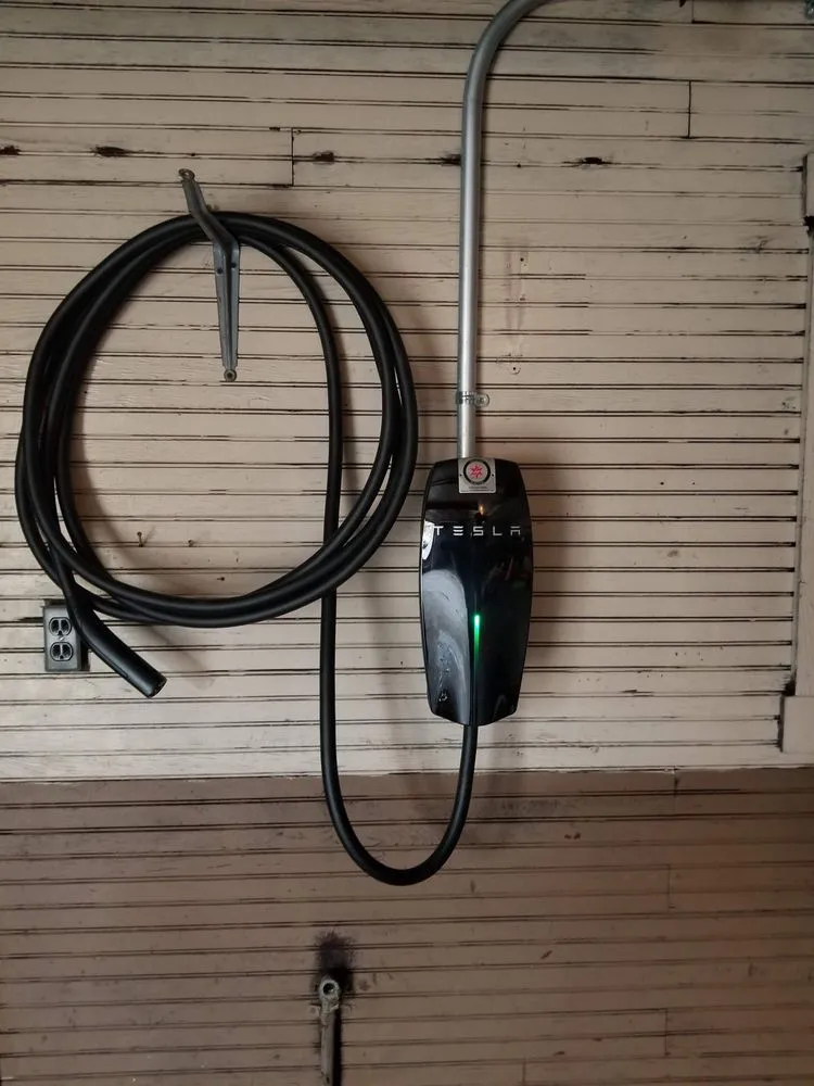 Trusted electrician providing panel upgrade in , 