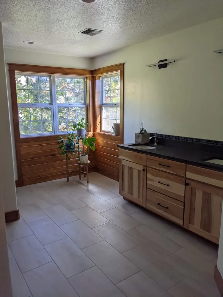 Emergency lighting installation service in ,  - Redcliffe Electric