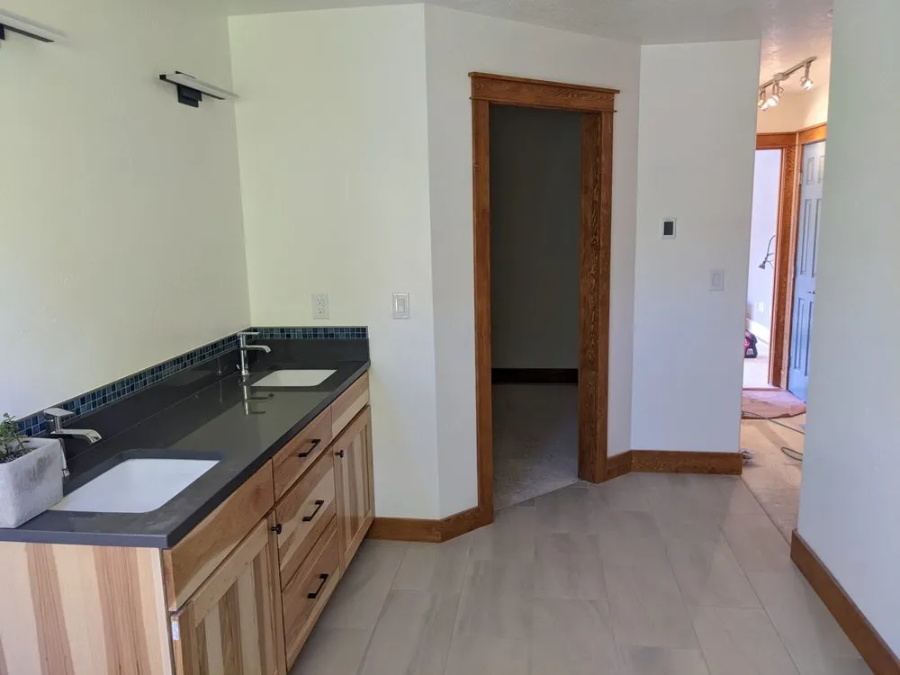 Licensed electrical service for homes in wiring installation,  by 