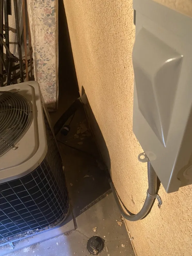 Slide of Redd’s Electrical Services