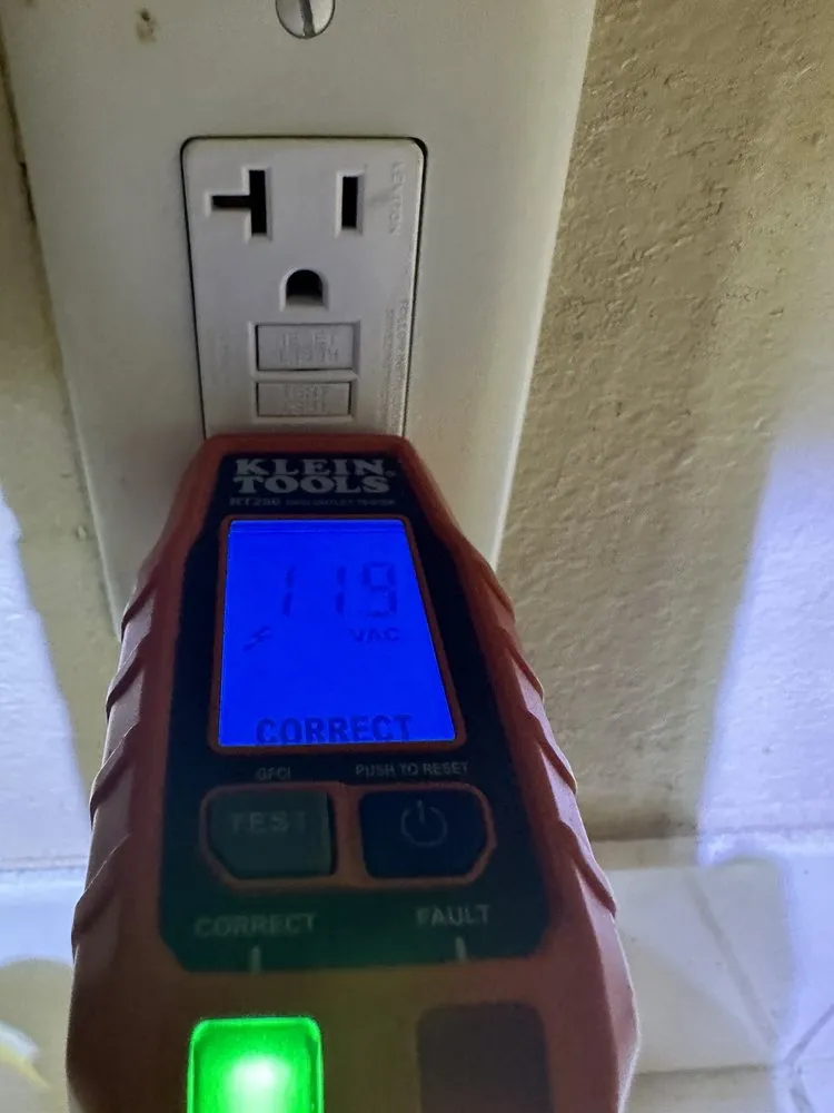 Slide of Redd’s Electrical Services