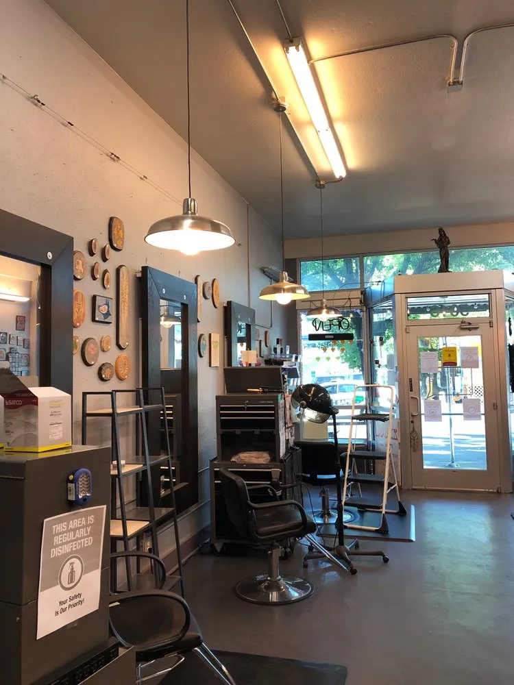 Slide of Red's Electric Company