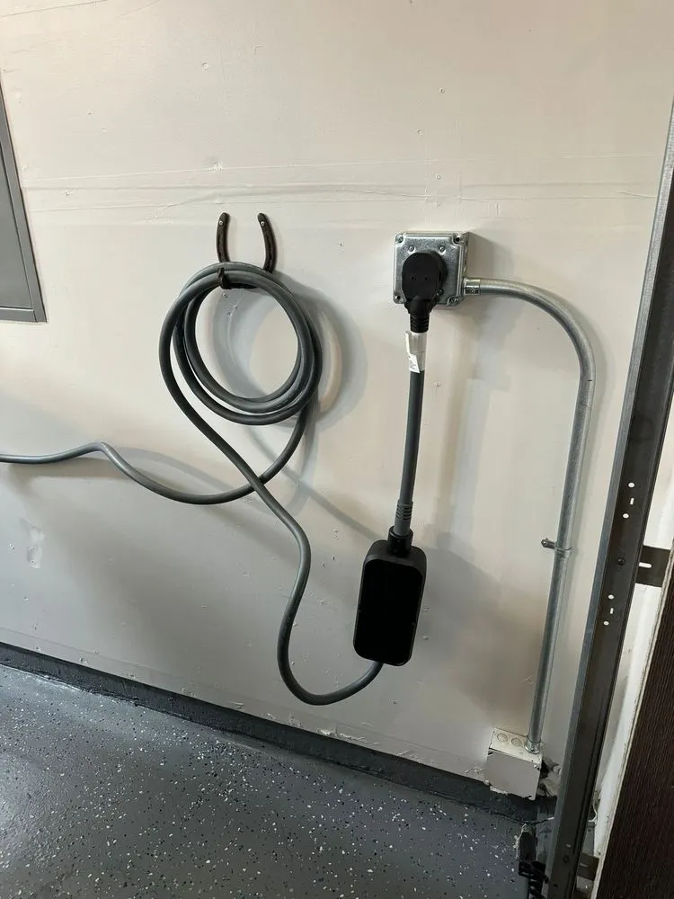 Slide of Reds Power Electric