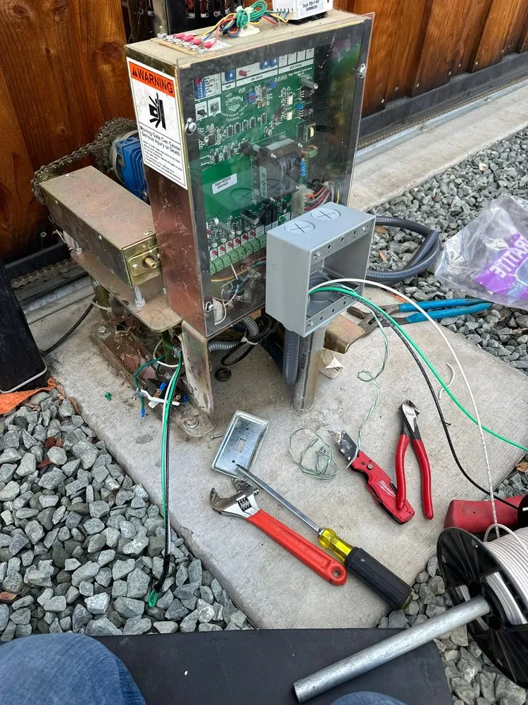 Slide of Reds Power Electric