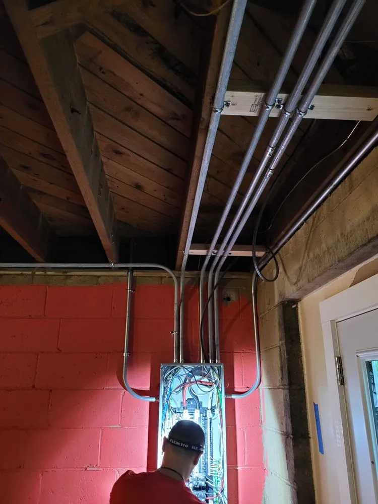 Slide of REDSTONE ELECTRIC