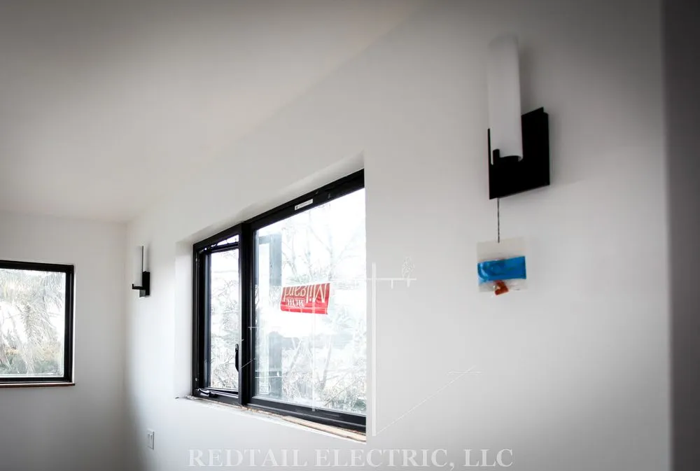 Slide of Redtail Electric