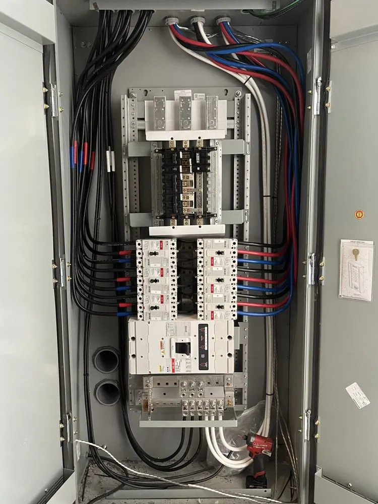 Slide of Redtail Solar