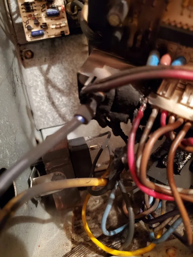 Slide of Reeder's Air Conditioning & Heating