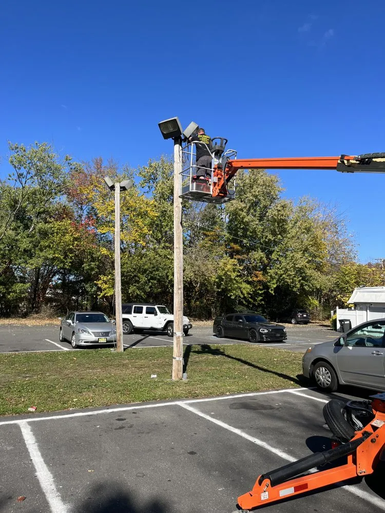 Slide of Reel Electric