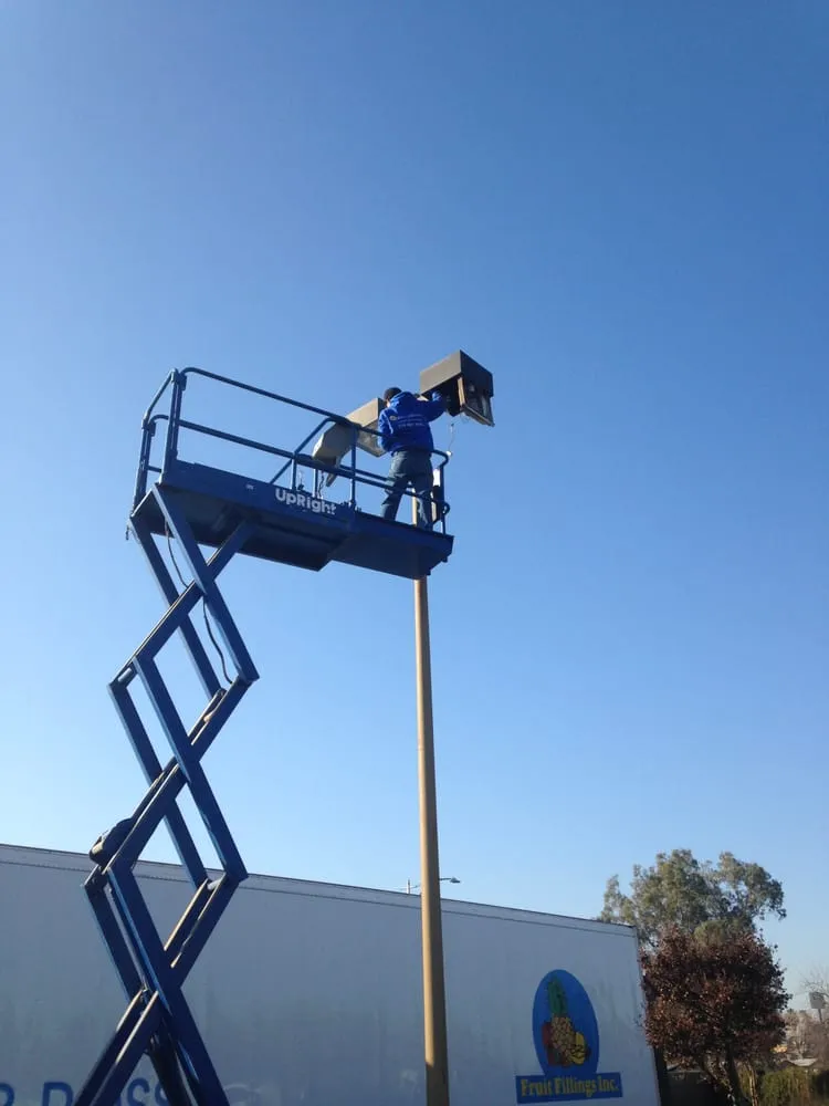 Slide of Reen Electric