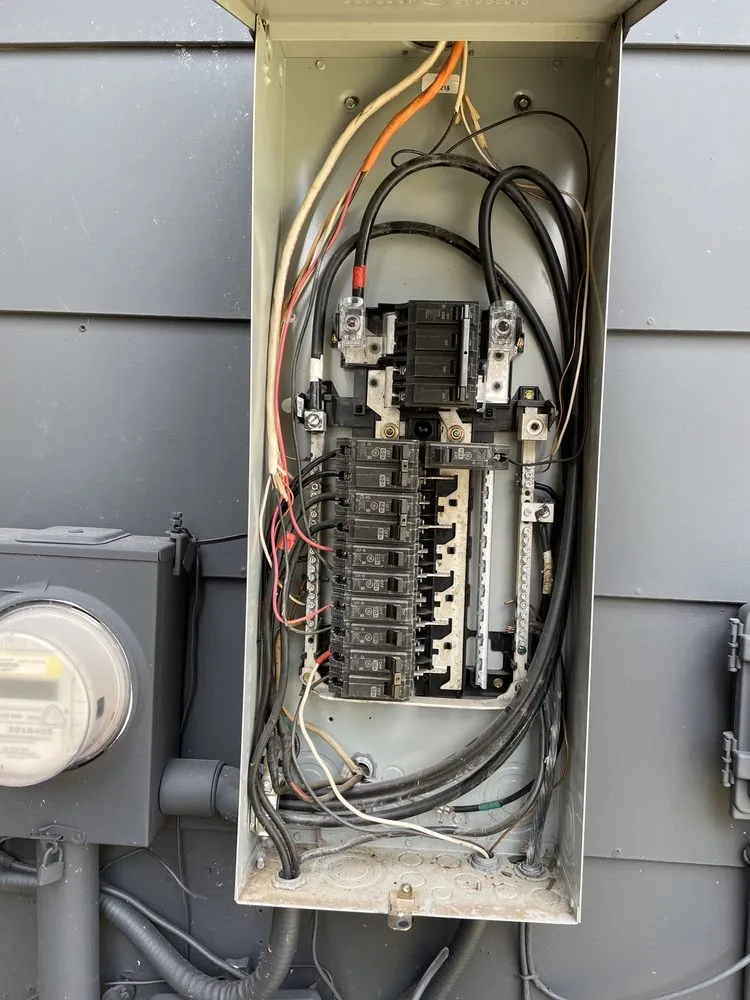 Slide of Reese Electric