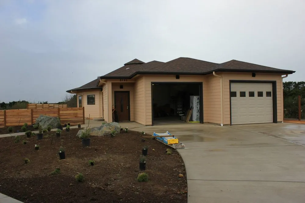 Slide of Reese Electric