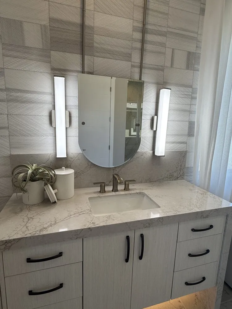 Slide of Rejis Electric