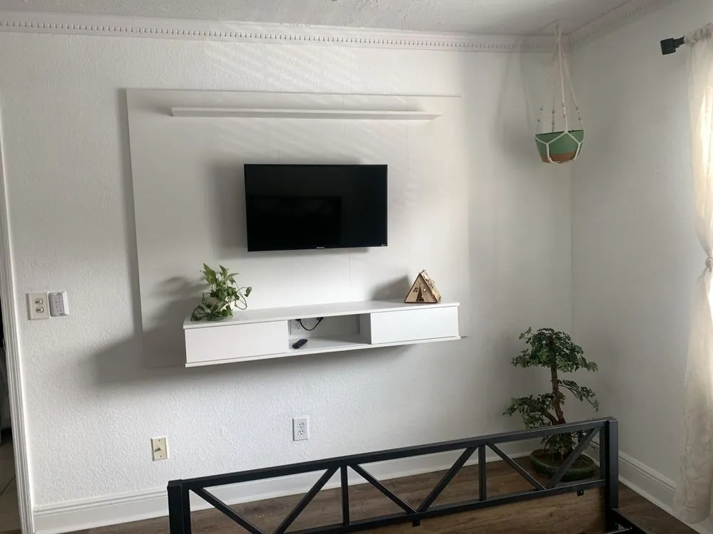Professional panel upgrade experts serving Land O' Lakes, FL - Reliable Handyman