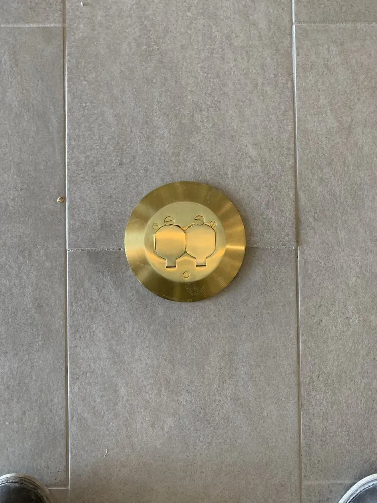 Slide of Reliable Tech Solutions