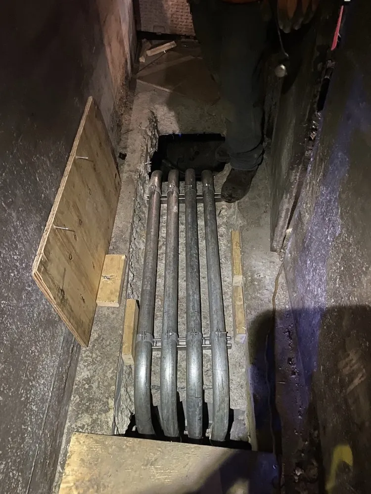 Slide of Rella Electric