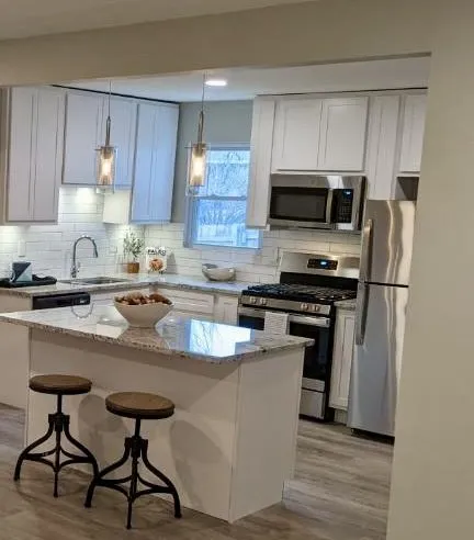 Affordable electrician providing lighting installation in O’Fallon, MO - Remedied Contracting