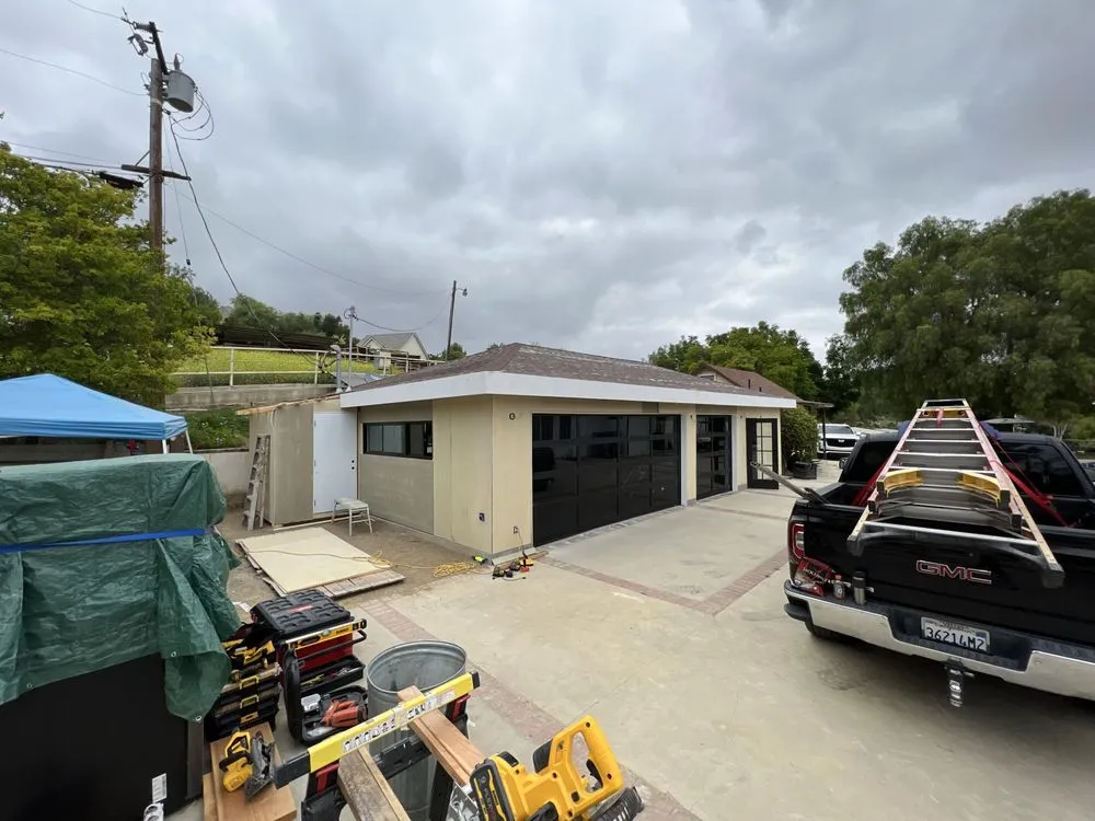 Slide of Remodelz Now