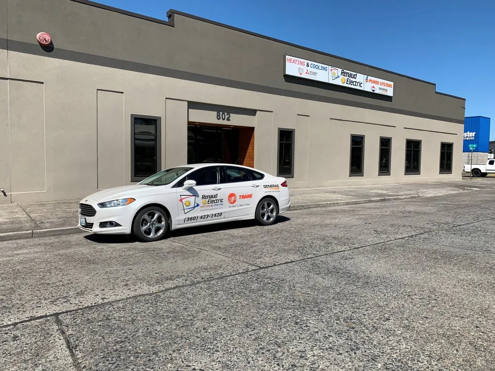 Reliable electrician providing outlet and switch repair in , 