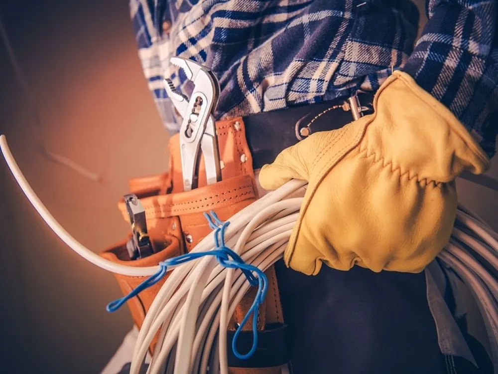 Expert emergency electrical service experts serving Dryden, MI - Render's Electrical Contracting