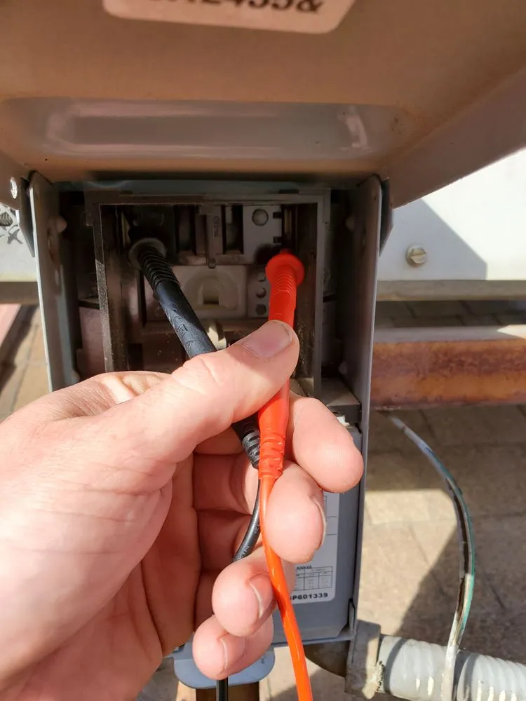 Slide of Renew Electric